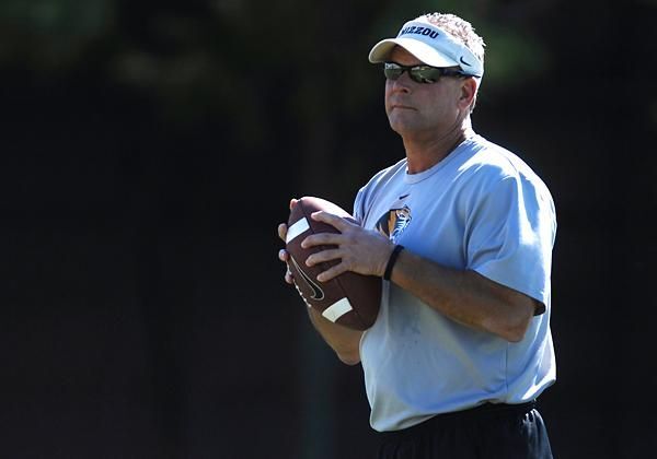 MU Football Team Rallies Around Coach Steckel